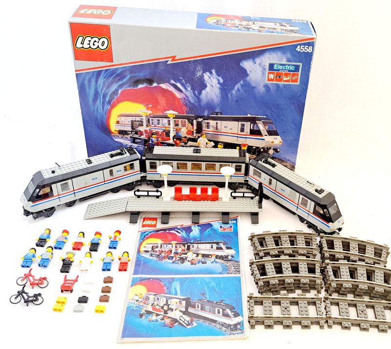 LEGO System 4558 Train Zug Metroliner Eisenbahn 9V inkl. Bauanleitung & OVP !