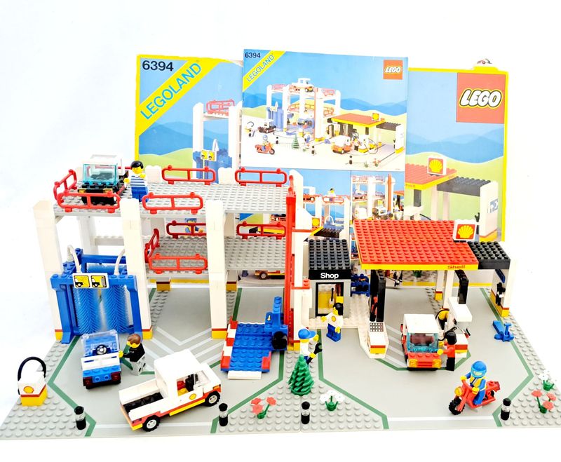 LEGO Legoland 6394 Parkahaus + Shell Tankstelle Bauanleitung Minifiguren !