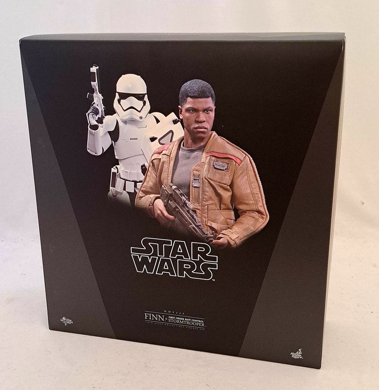 Hot Toys Star Wars Finn & First Order Riot Controll Stormtrooper Figuren in OVP