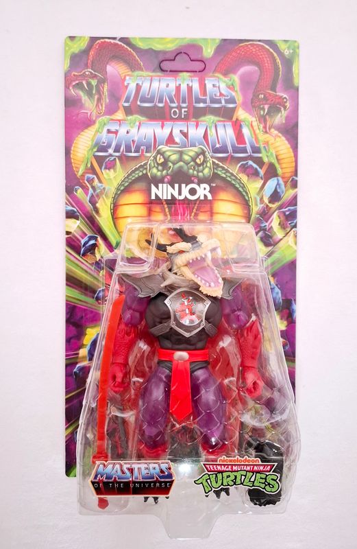 MOTU X TMNT Turtles of Grayskull Mutated Ninjor Actionfigur 14 cm MOC