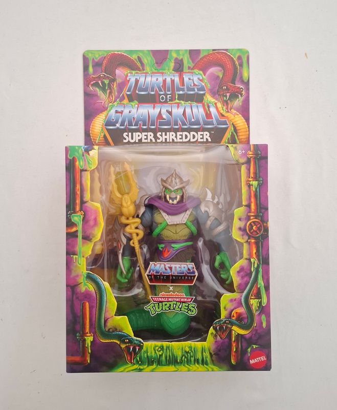 Turtles of Grayskull MOTU x TMNT Deluxe 14 cm Figur: Super Shredder