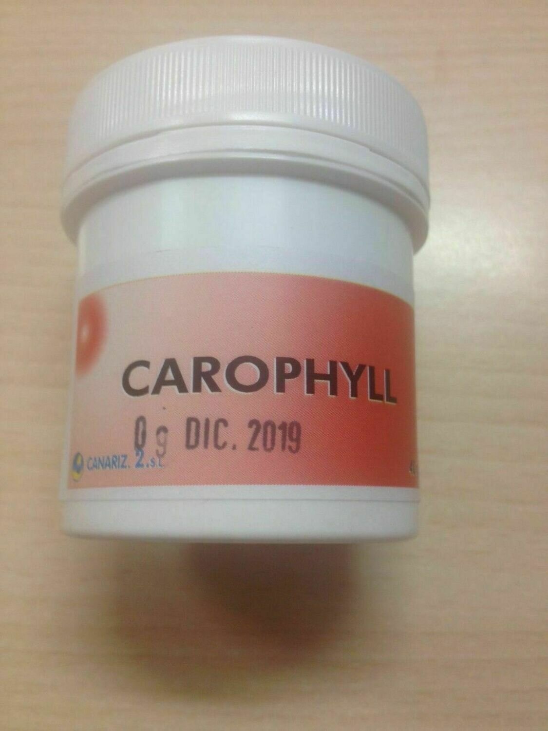 CAROFIL ROJO 40 GRS COLORANTE DE AVES