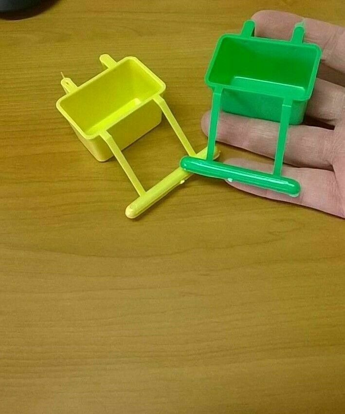 COMEDERO DE PASTA DE CRIA PORTASALES