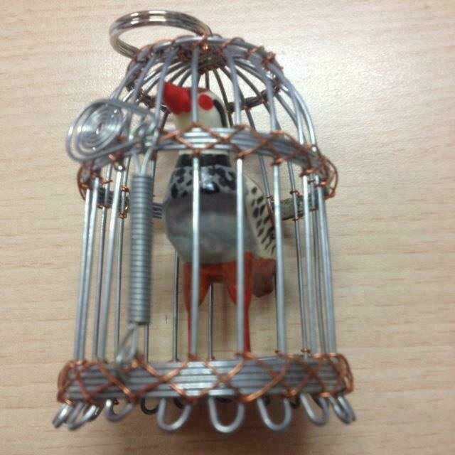 JAULA CON SU PERDIZ HECHA A MANO COLGANTE