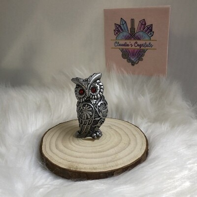 RESIN ANTIQUED SILVER OWL