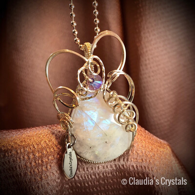 RAINBOW MOONSTONE (faceted) - Sterling Silver - Gemstone Crystal Therapy Pendant