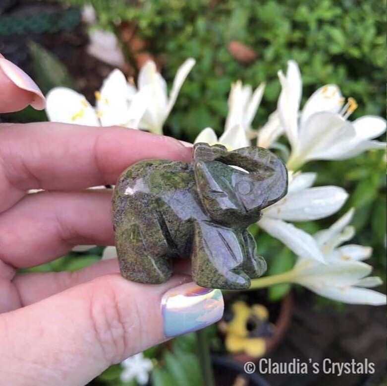 JADE NEPHRITE ELEPHANT 1.5&quot;