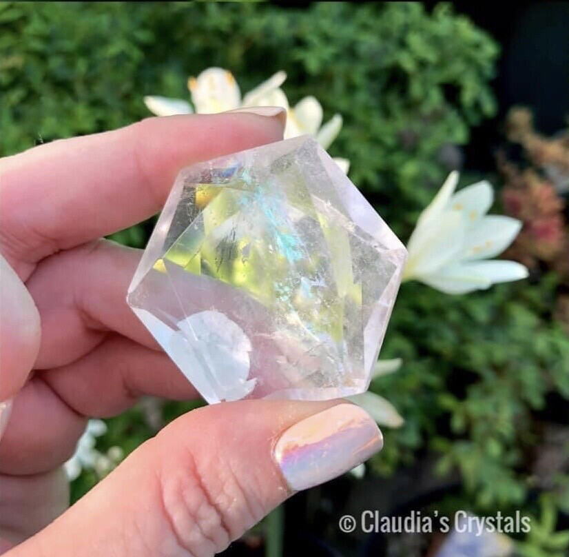 CLEAR QUARTZ HEXAGON - 4.5cm (1.7&quot;)
