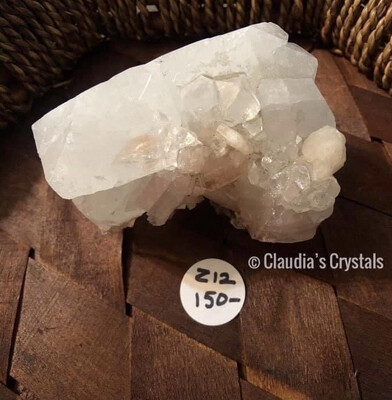 ZEOLITE SPECIMEN - 3&quot;