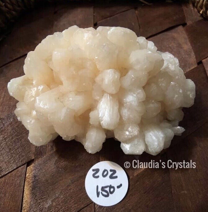 ZEOLITE SPECIMEN - 3&quot;