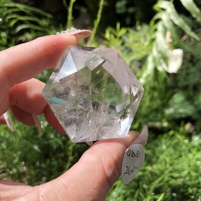 CLEAR QUARTZ DIAMOND SHAPE - Cleansing, Amplifying, Protection