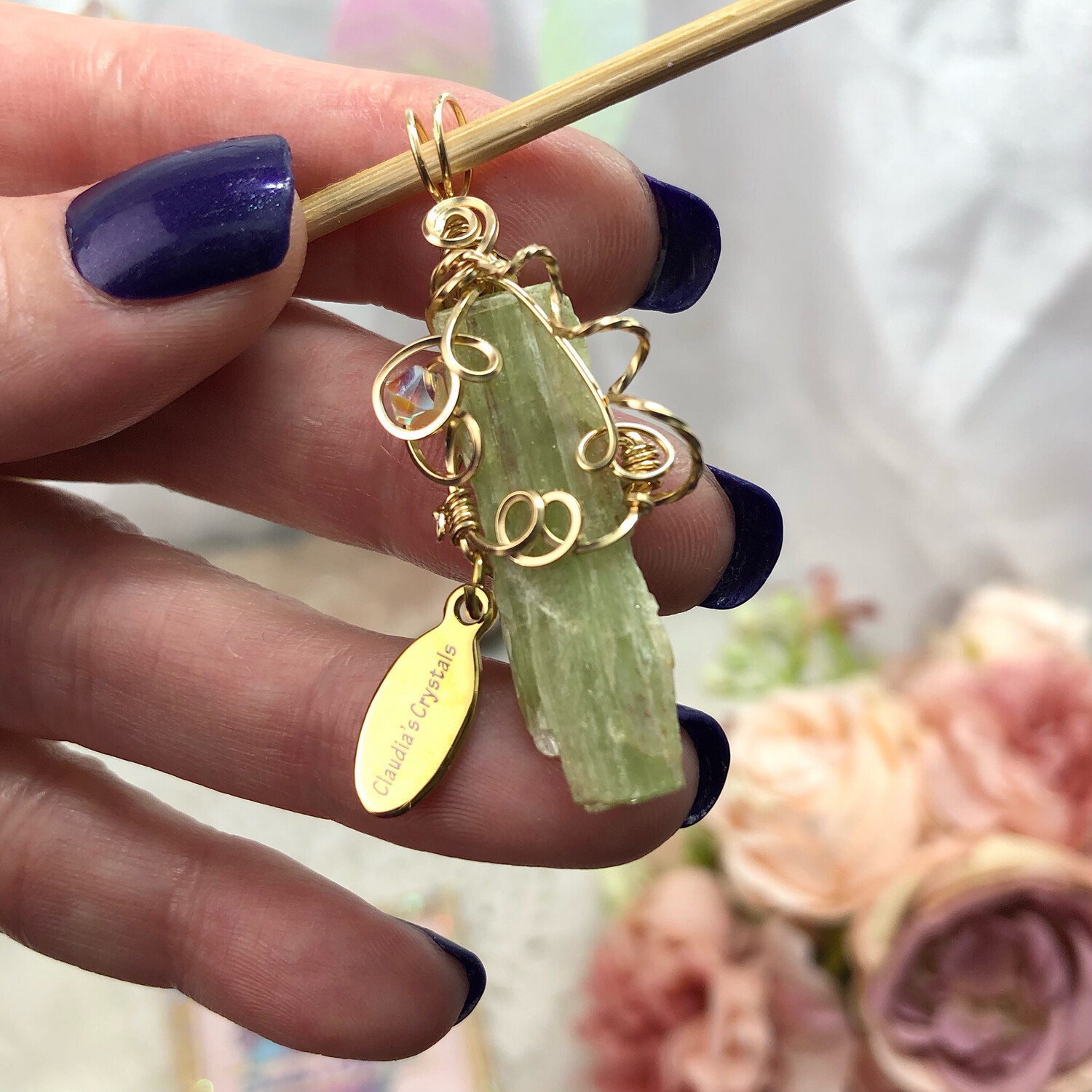 GREEN KYANITE SHARD - 14k Gold Filled - Gemstone Crystal Therapy Pendant