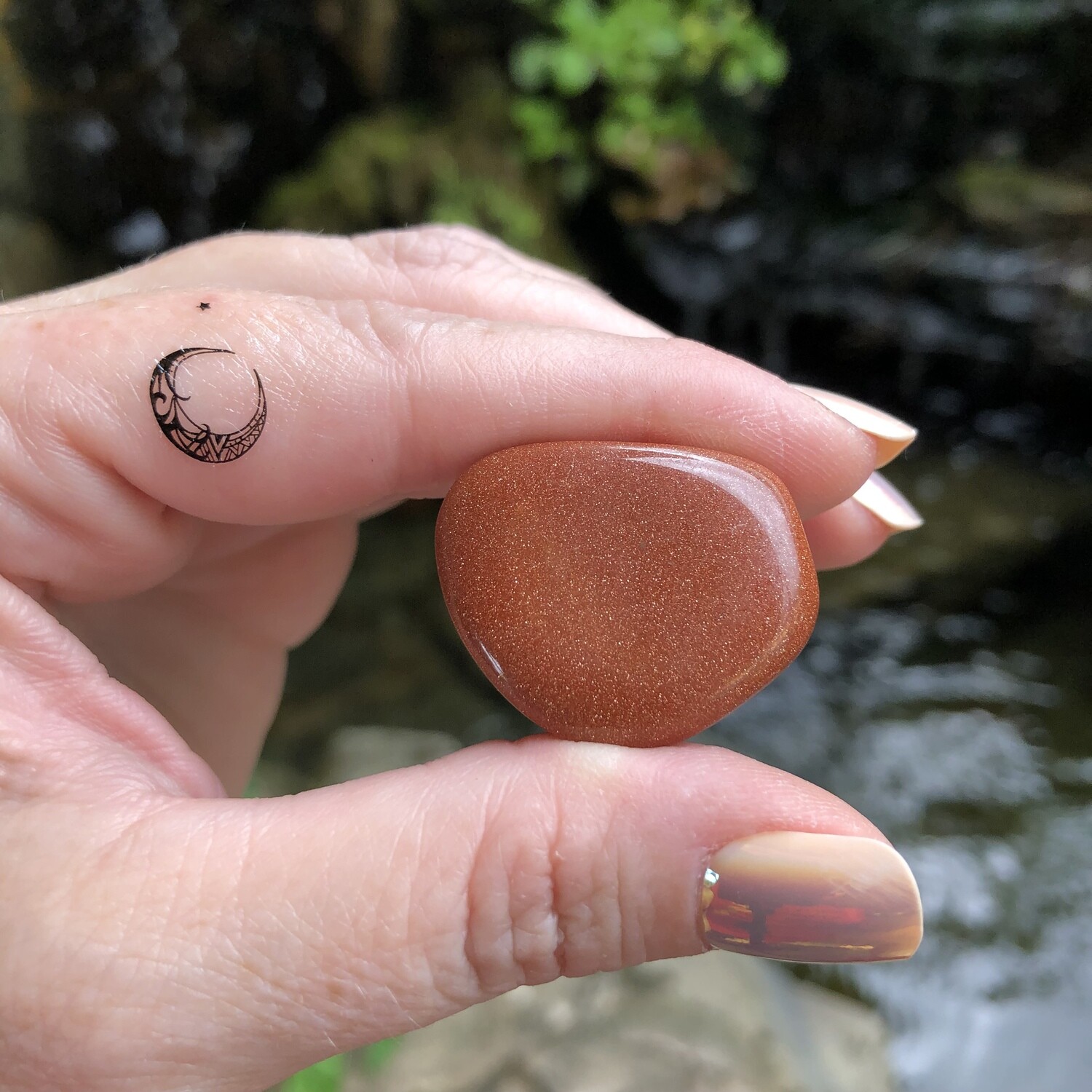 GOLDSTONE - Tumbled Stone - Large