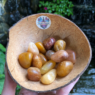 GOLDEN YELLOW QUARTZ - (Med)
