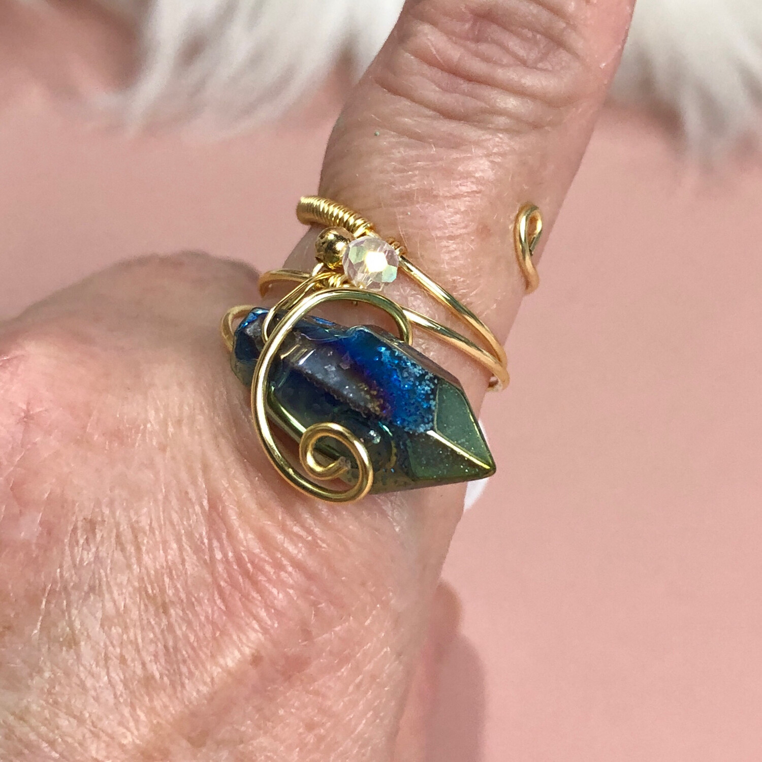 Adjustable Ring - AURA QUARTZ POINT