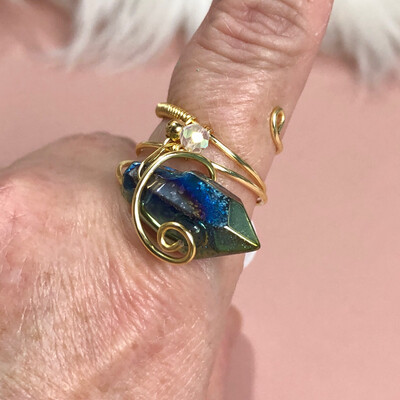 Adjustable Ring - AURA QUARTZ POINT