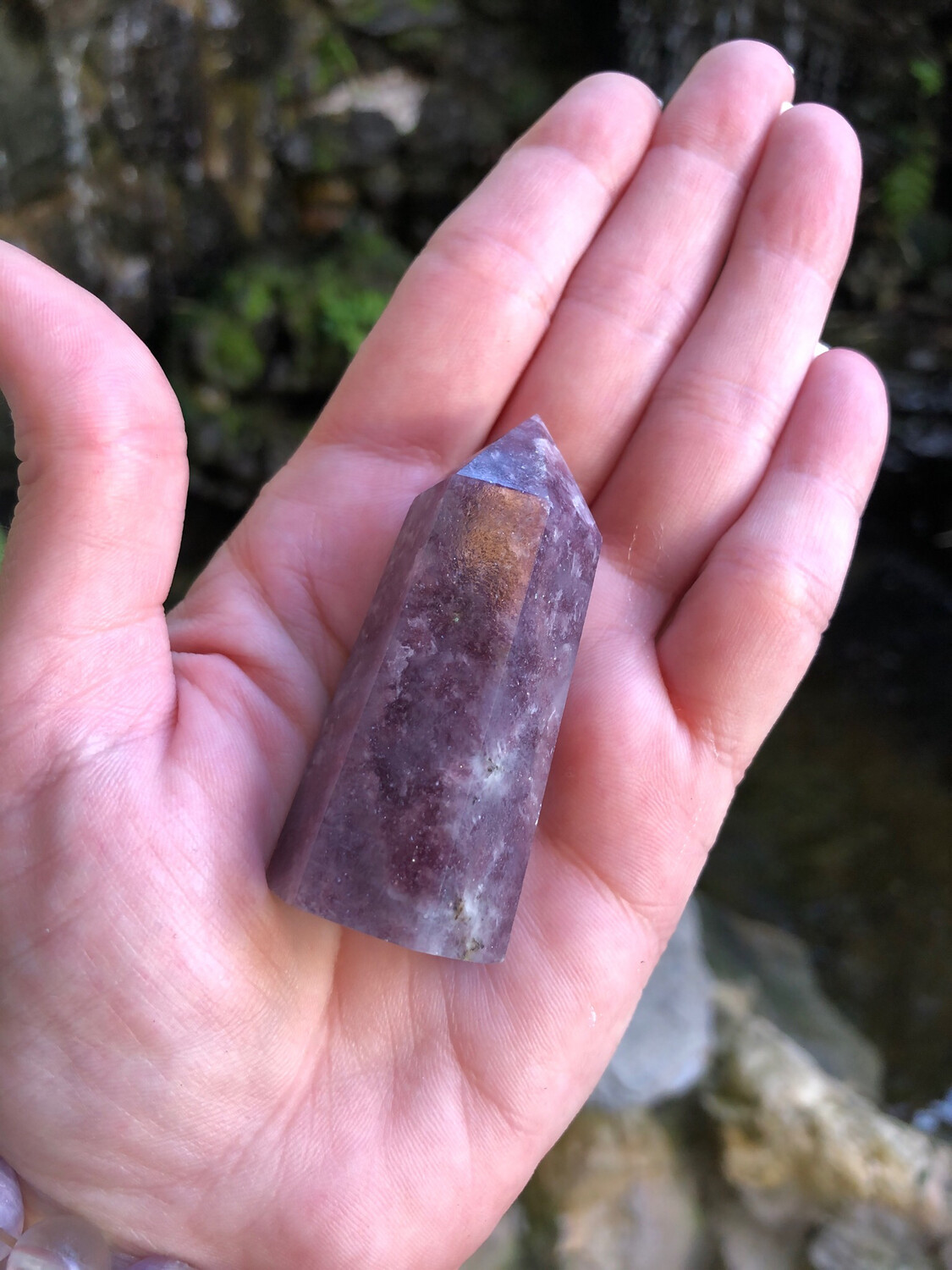 LEPIDOLITE - TOWER - 6cm - Transition, Stress Relief, Uplifting