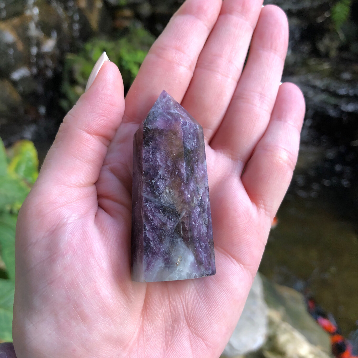 LEPIDOLITE - TOWER - 6.1cm - Transition, Stress Relief, Uplifting