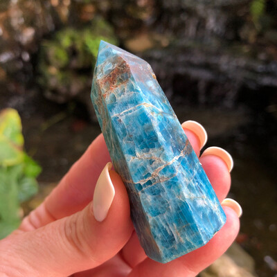 BLUE APATITE - TOWER - 6.3cm - Creativity, Ambition,  Manifestation