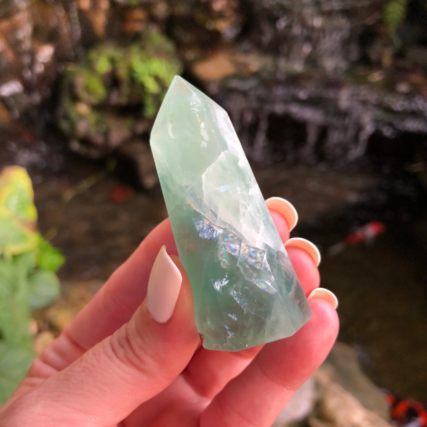 BLUE FLUORITE - TOWER - 6.1cm - Gentle Honesty, Focus, Patience