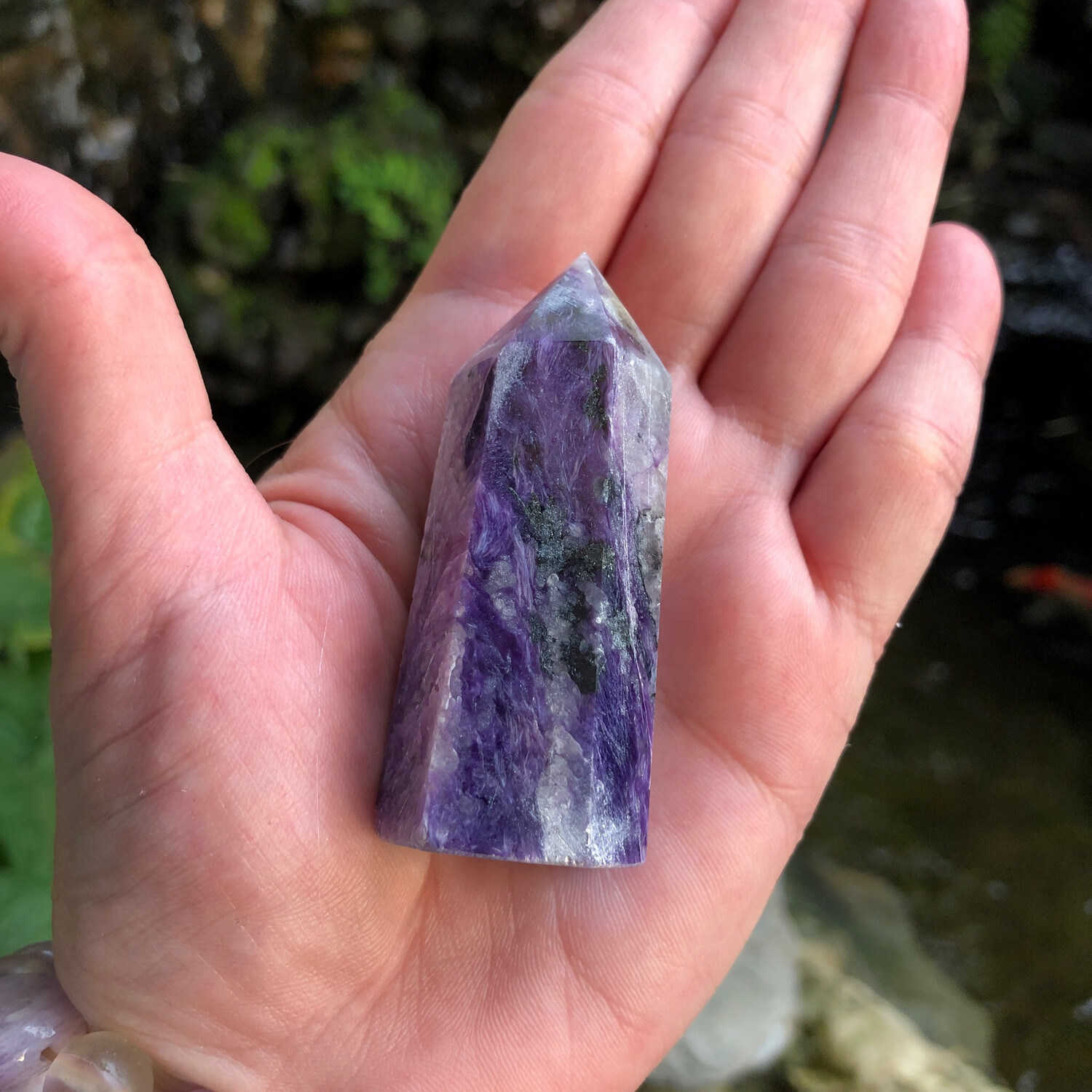CHAROITE - TOWER - 6.5cm - Healing, Love, Transformation