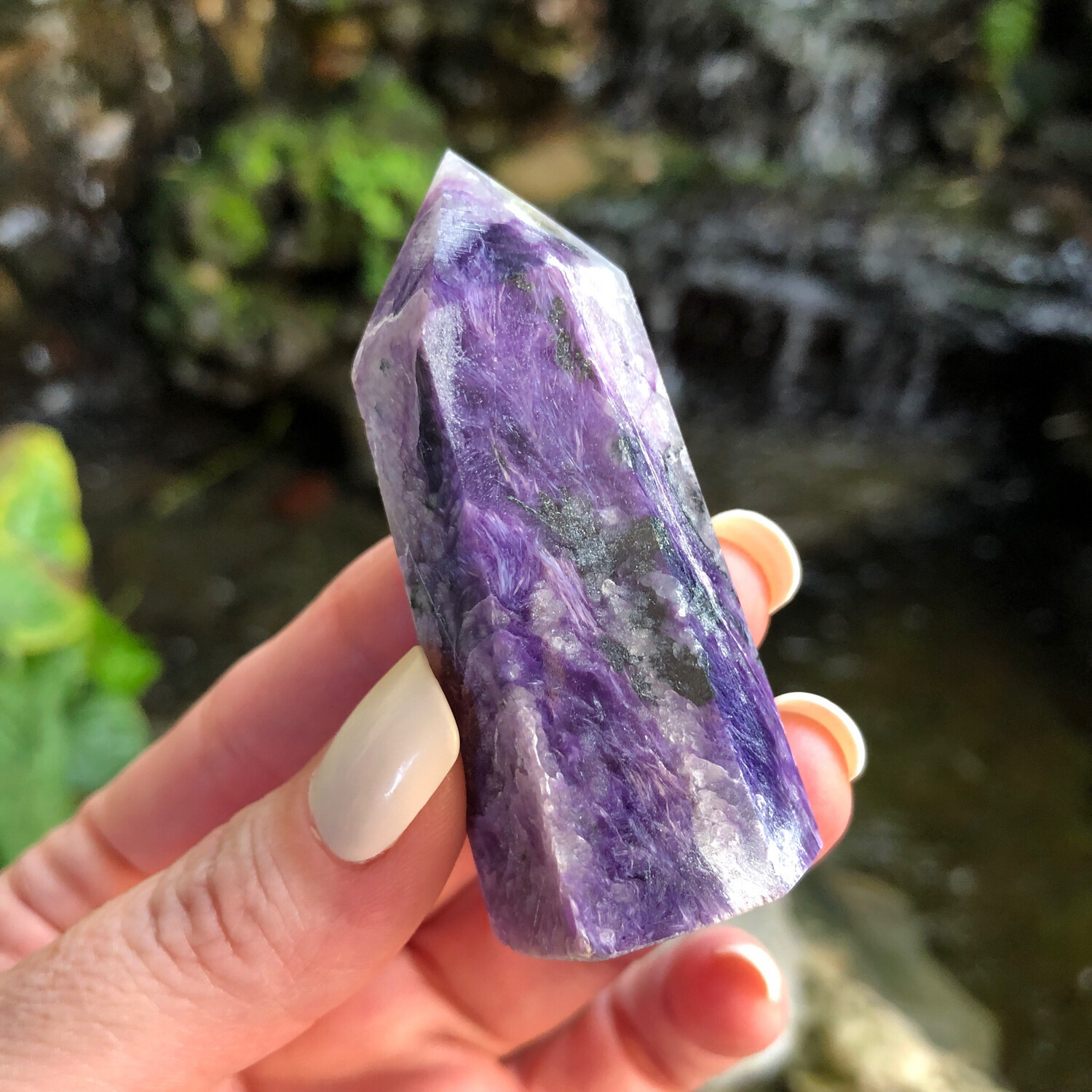 CHAROITE - TOWER - 6.5cm - Healing, Love, Transformation