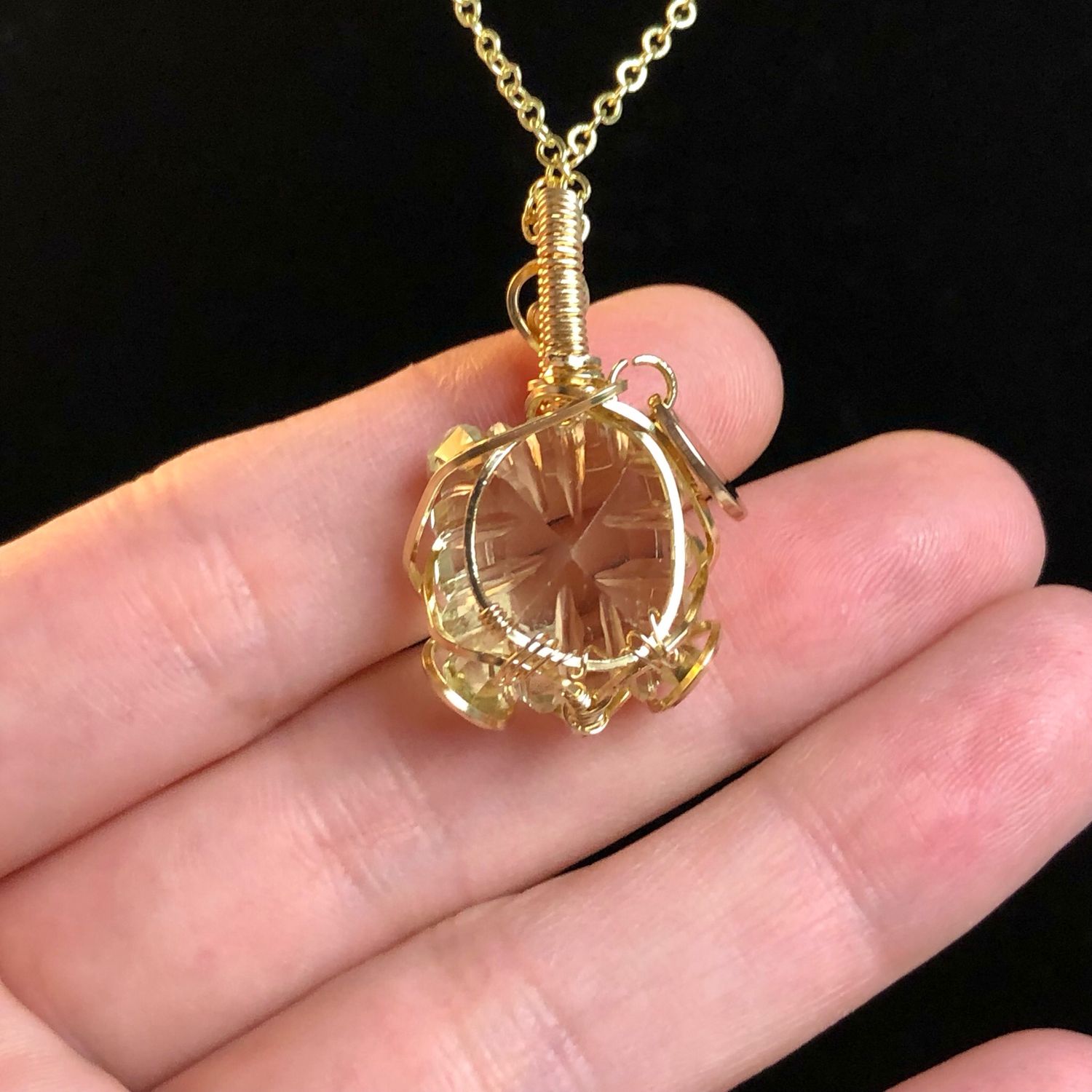 LEMON QUARTZ - Gem Quality - 14k Gold Filled - Crystal Therapy Pendant