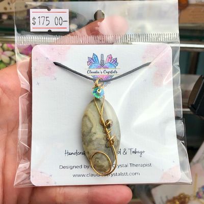 NATURAL CRAZY LACE AGATE - Gold Plated - Gemstone Crystal Therapy Pendant