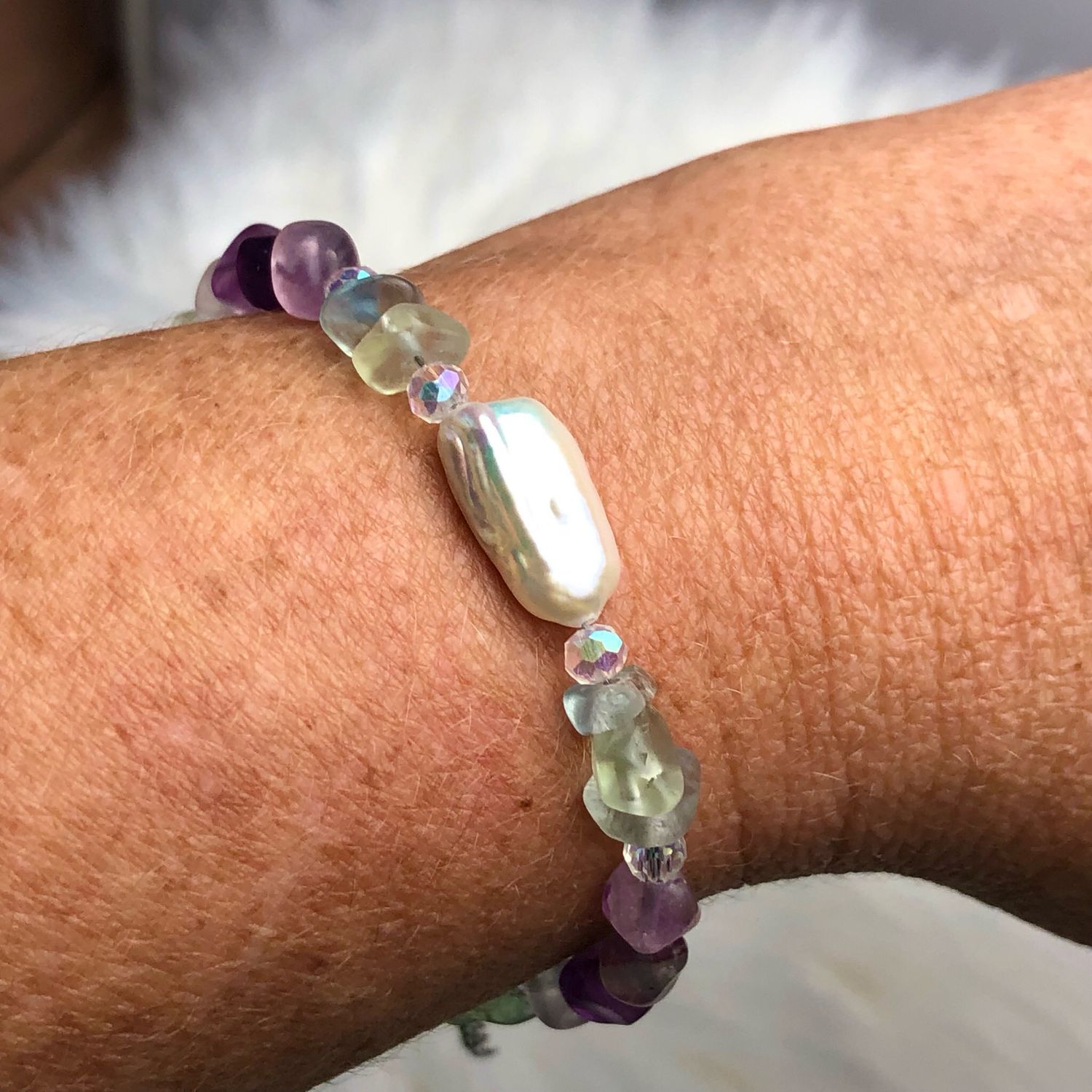 RAINBOW FLUORITE &amp; BIWA PEARL - Gemstone Adjustable Bracelet - Silver Plated