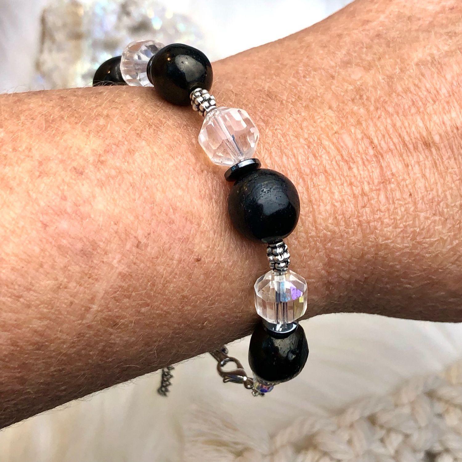 JET LIGNITE &amp; CLEAR QUARTZ - Silver Plated - Adjustable Gemstone Crystal Therapy Bracelet