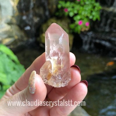 PINK LITHIUM QUARTZ POINT