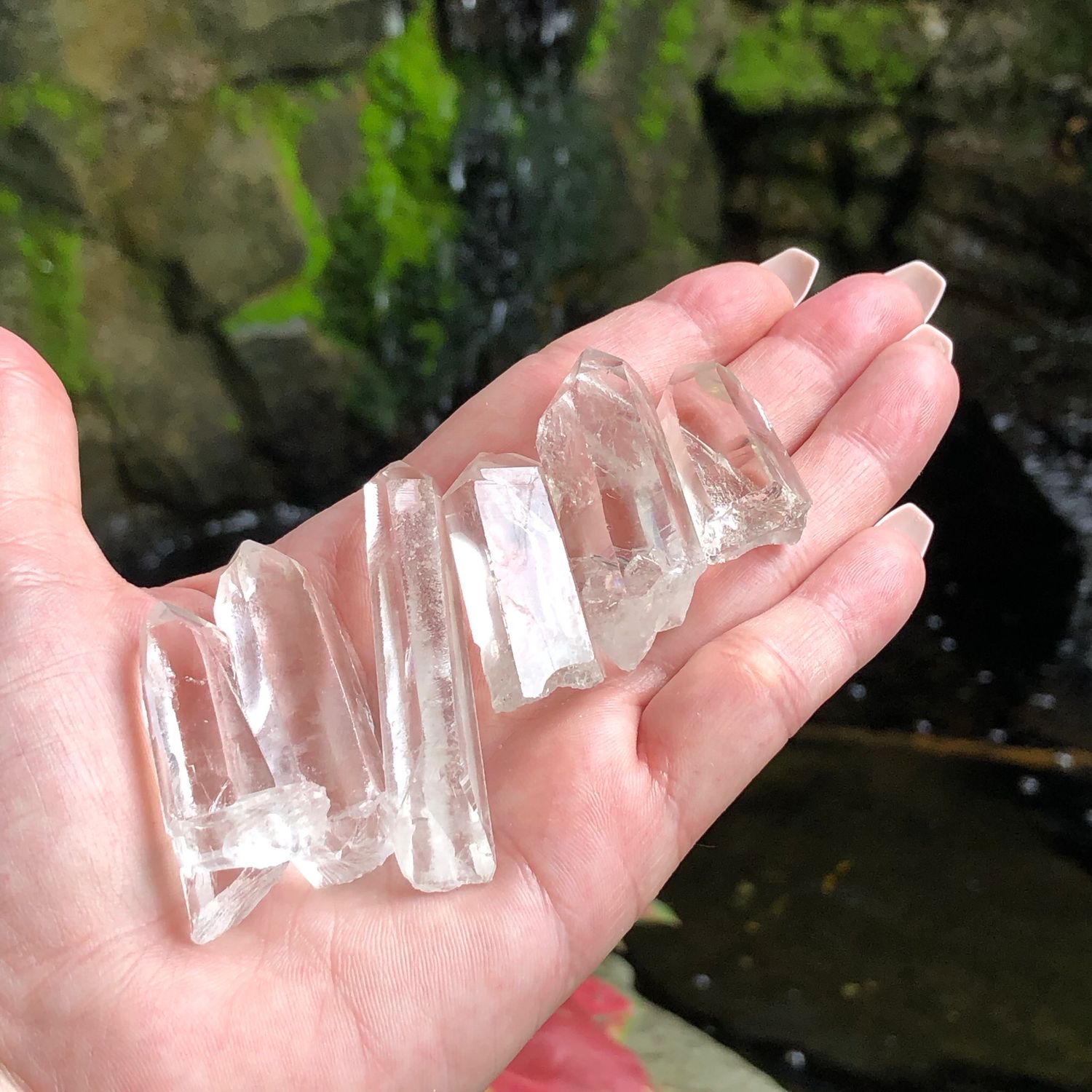 CLEAR QUARTZ POINTS - A+ Quality - Arkansas, USA