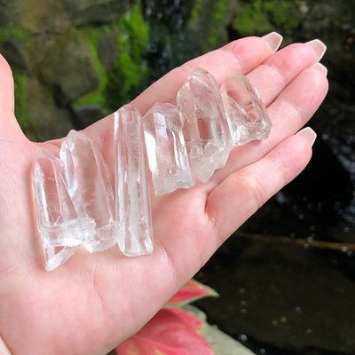 CLEAR QUARTZ POINTS - A+ Quality - Arkansas, USA