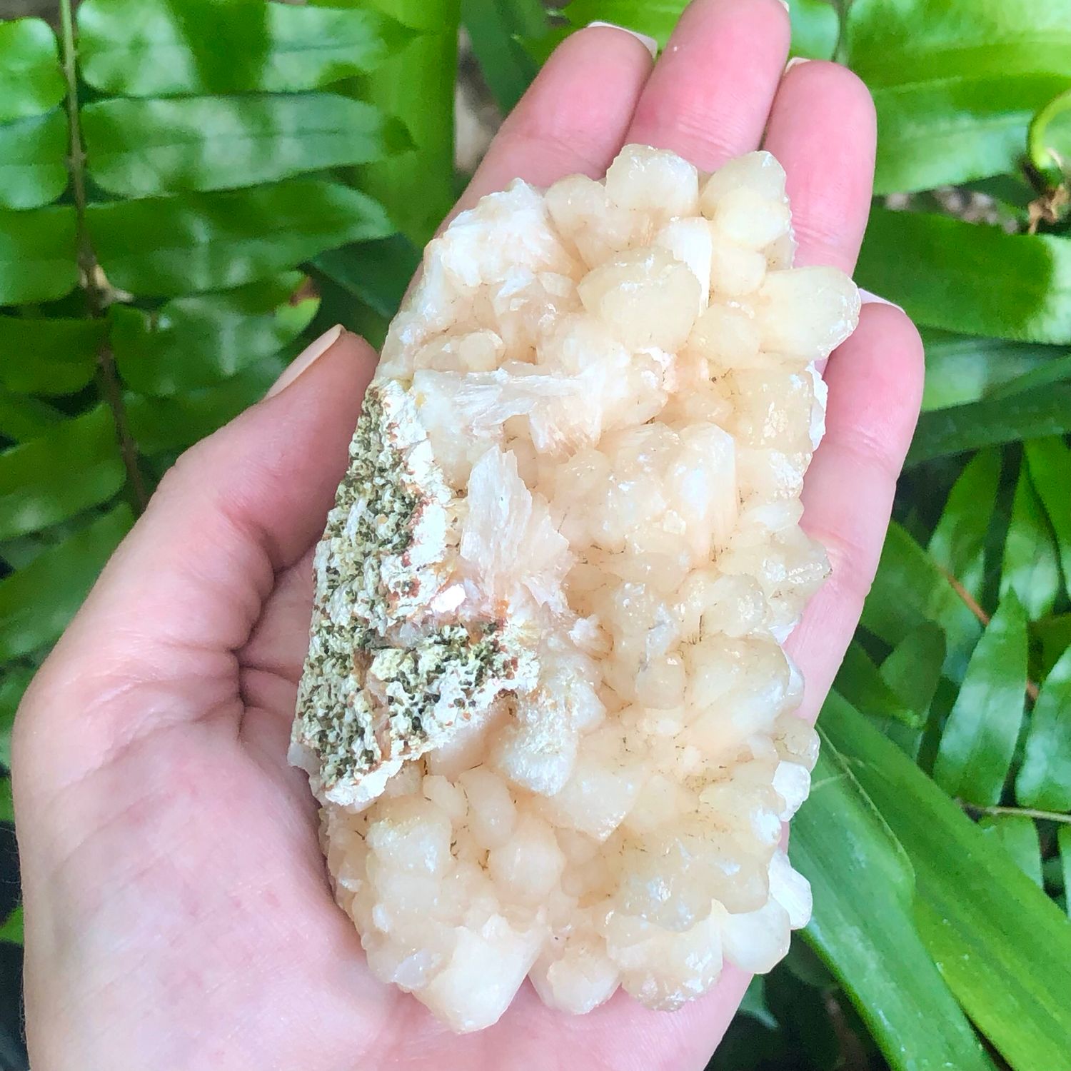 ZEOLITE SPECIMEN - PEACH STILBITE - 4&quot; - India