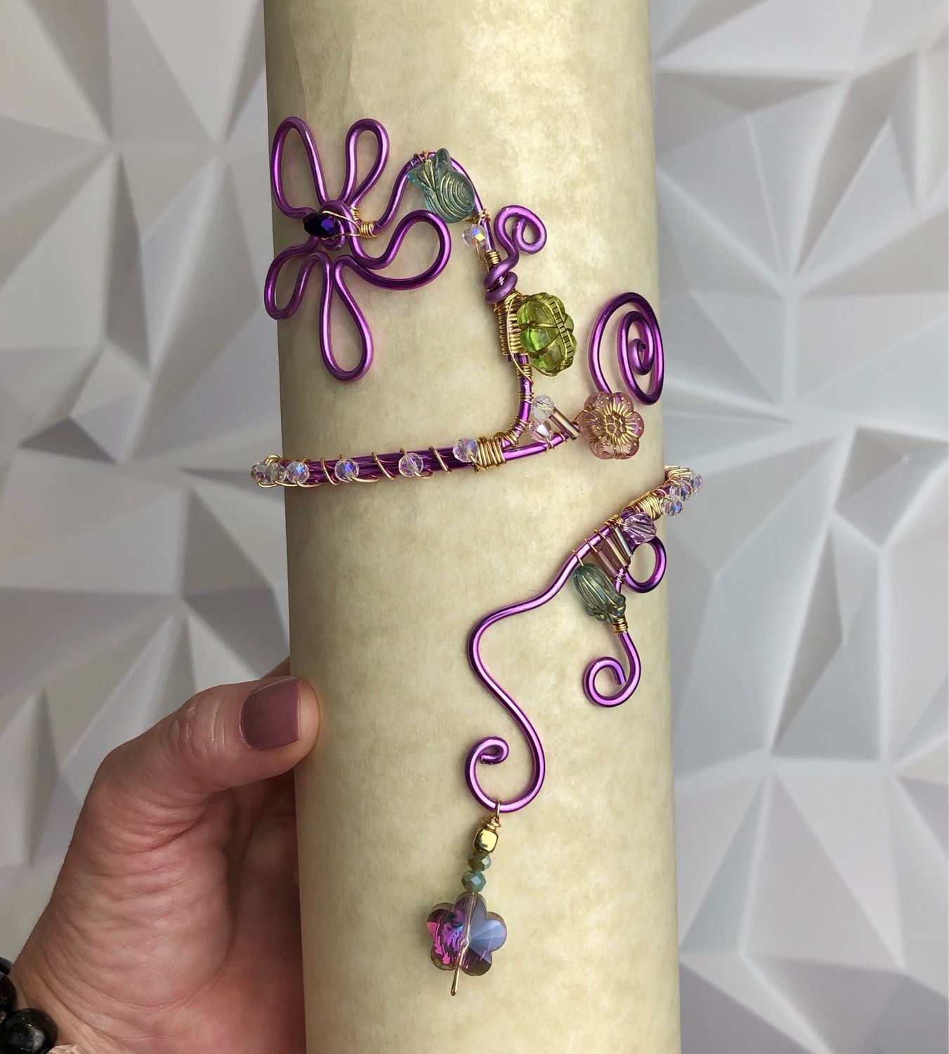 🧝🏽‍♀️ Elven Arm Cuff