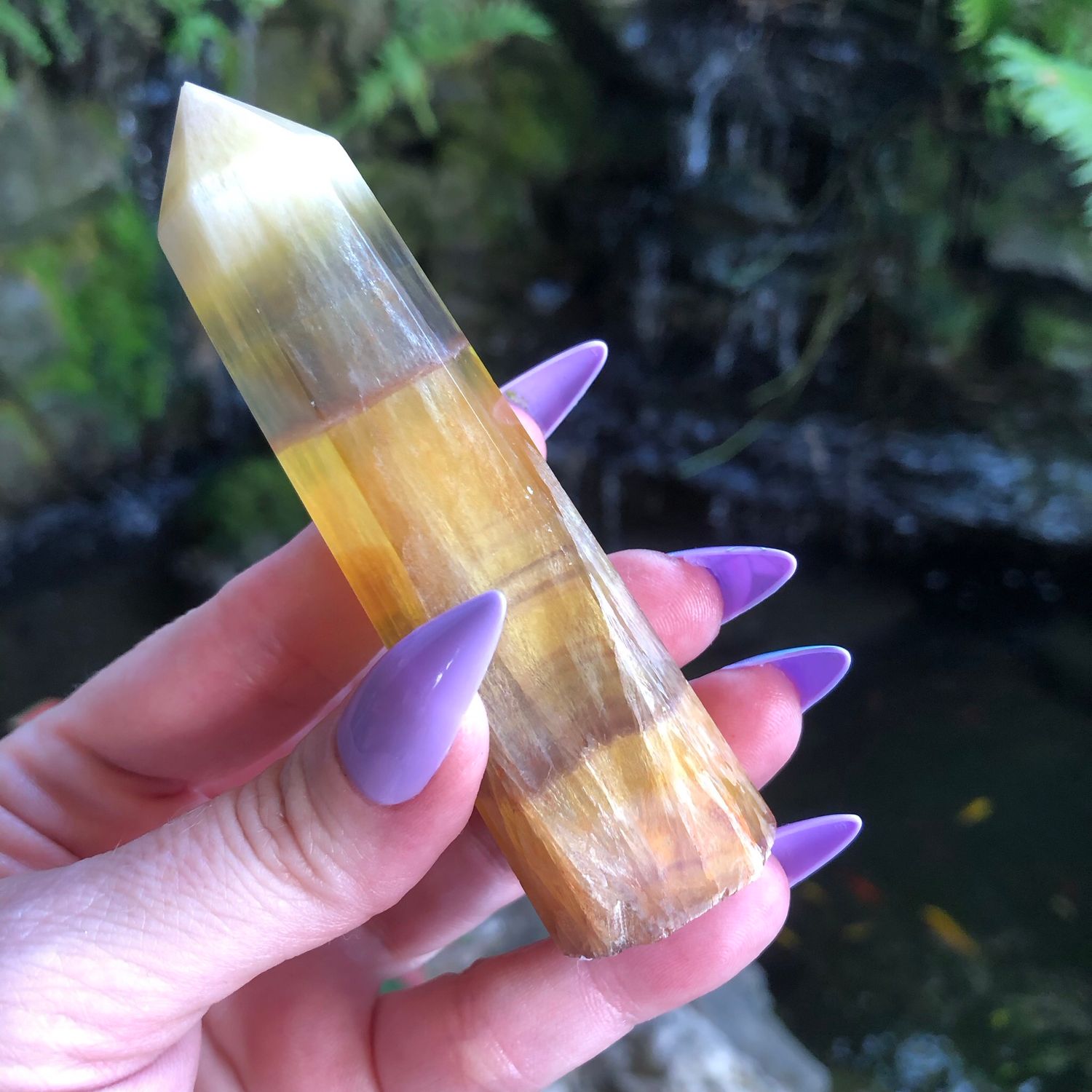 YELLOW FLUORITE - Polished Tower - 9.5cm