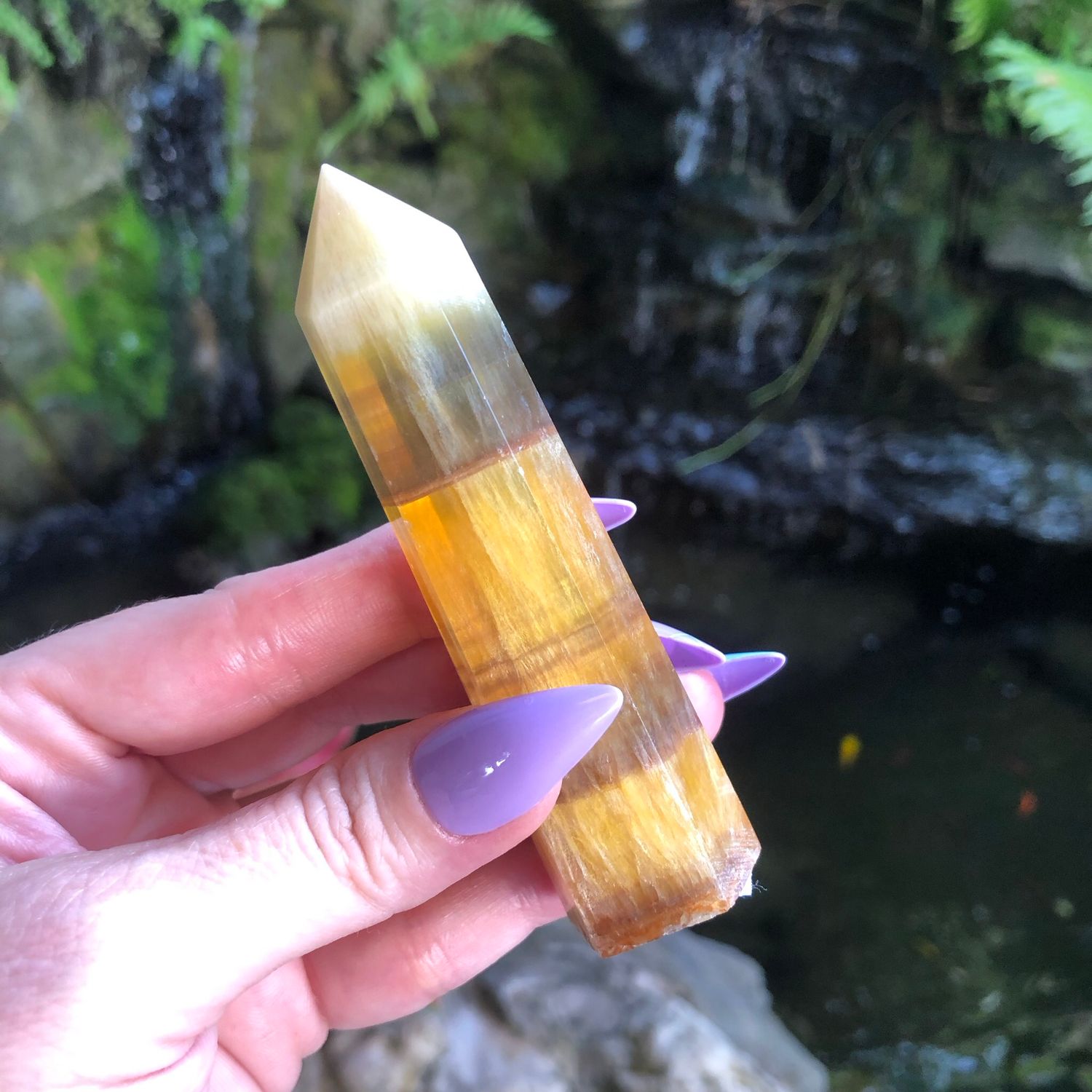 YELLOW FLUORITE - Polished Tower - 9.5cm