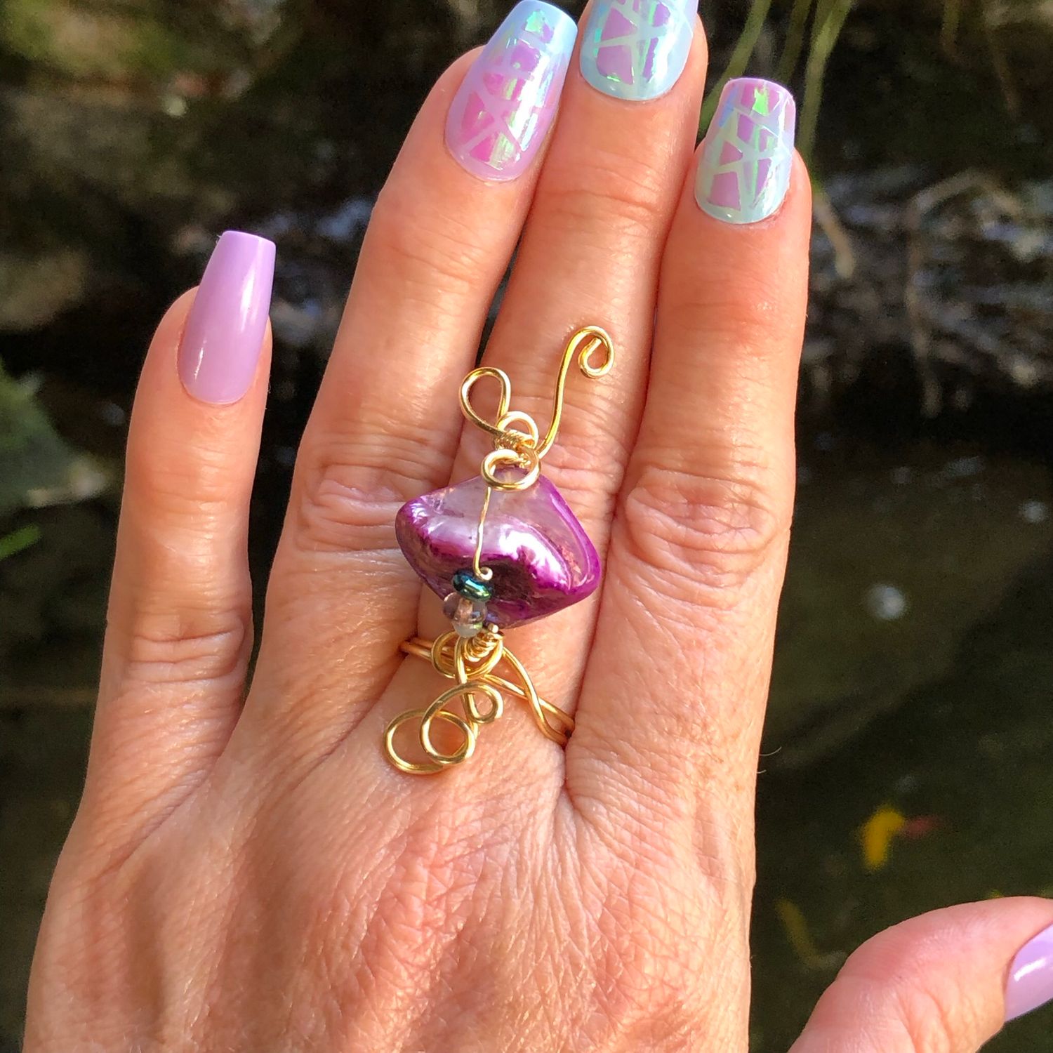 Shell Crystal Therapy Ring – Adjustable Gold Plated