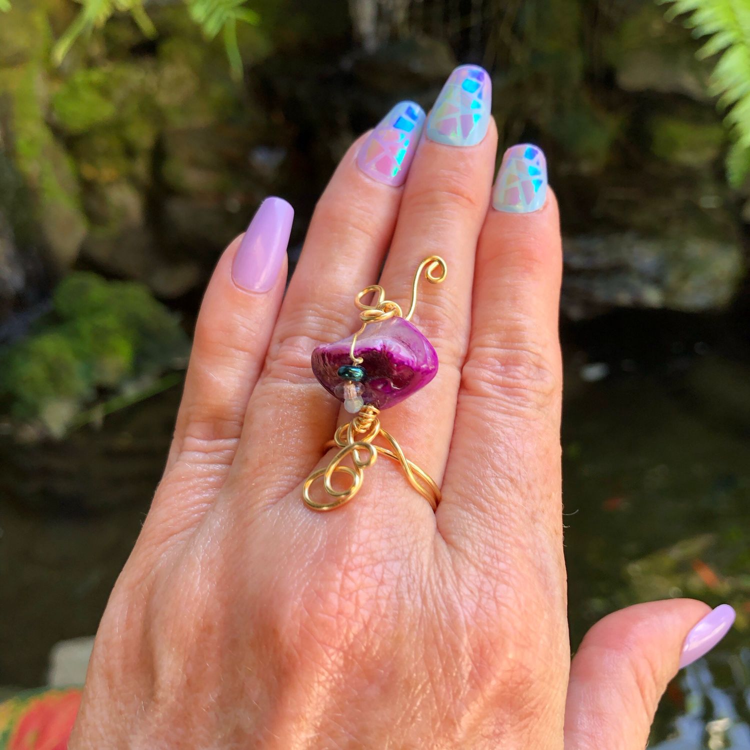 Shell Crystal Therapy Ring – Adjustable Gold Plated