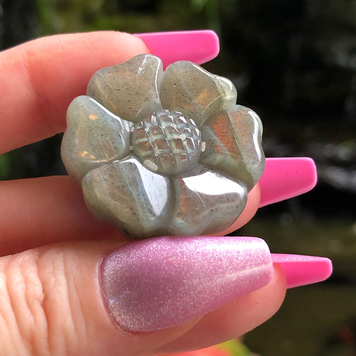 LABRADORITE - Hand carved Flower