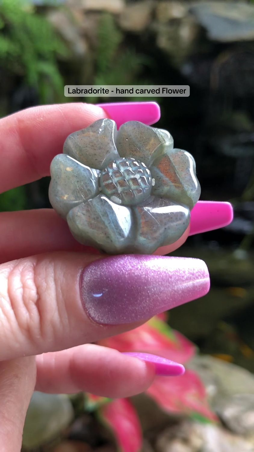 LABRADORITE - Hand carved Flower