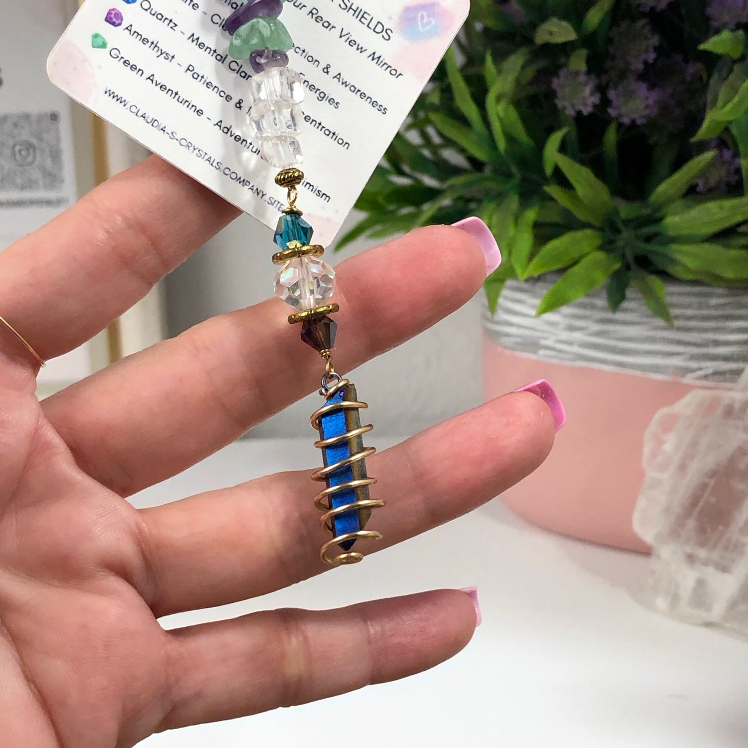 RAINBOW AURA QUARTZ POINT - Car Shield RAINBOW AURA QUARTZ POINT - Car Shield