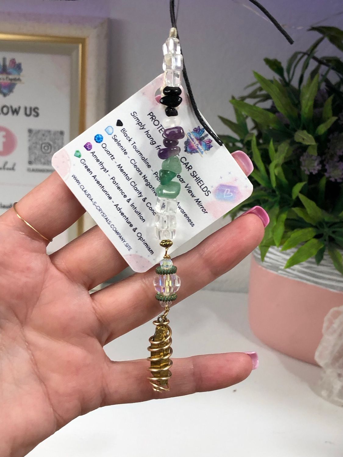 GOLD AURA QUARTZ POINT - Car Shield GOLD AURA QUARTZ POINT - Car Shield