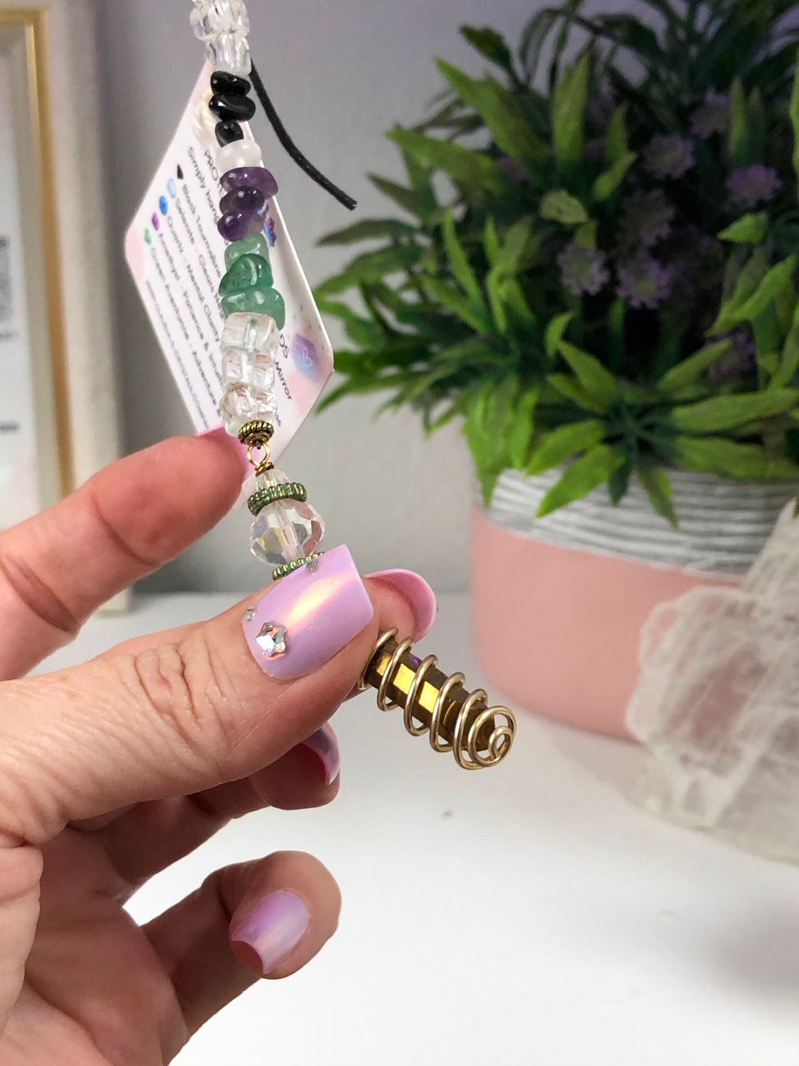 GOLD AURA QUARTZ POINT - Car Shield GOLD AURA QUARTZ POINT - Car Shield