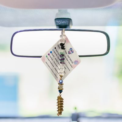 GOLD AURA QUARTZ POINT - Car Shield
