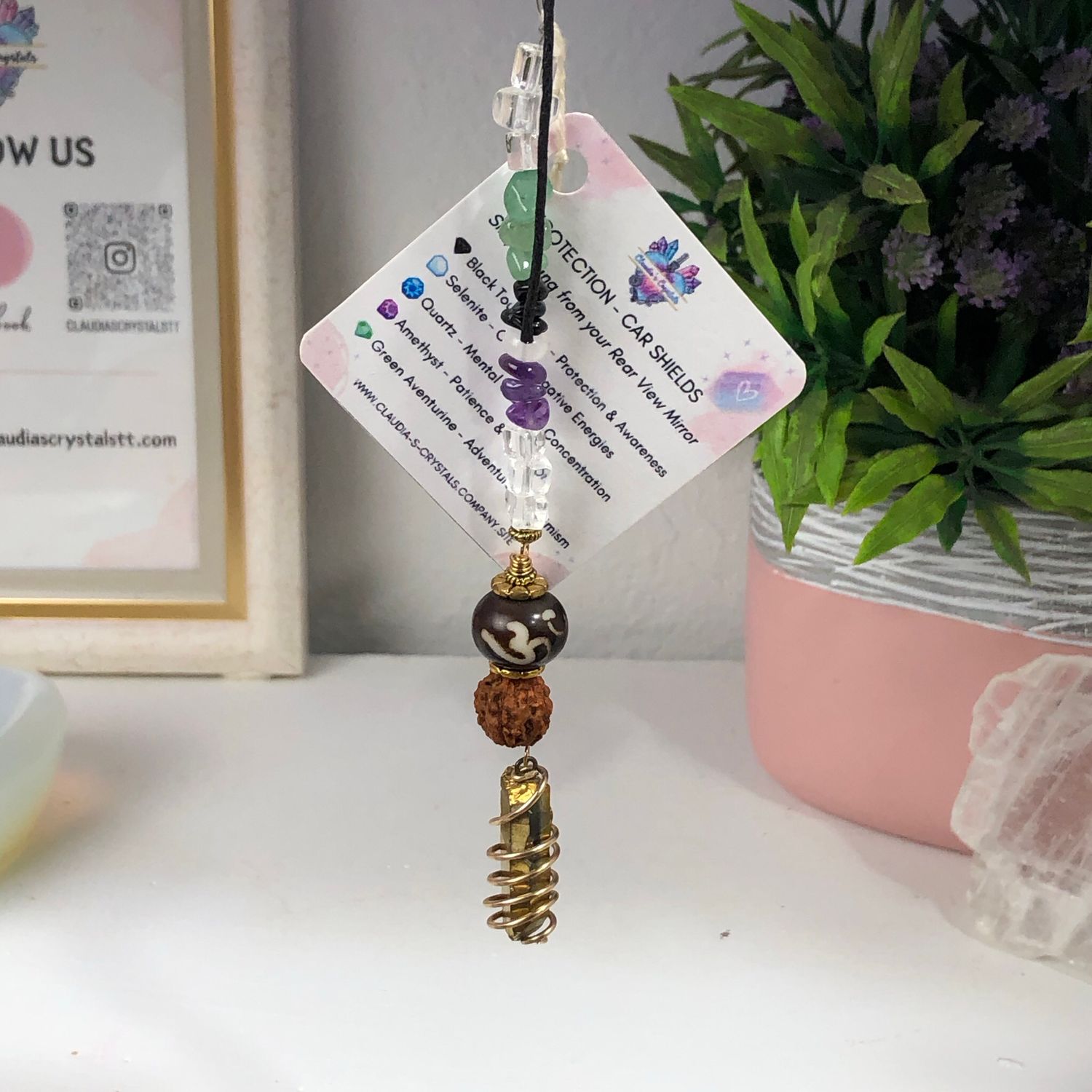 GOLD AURA QUARTZ POINT WITH RUDRAKSHA BEAD &amp; OM - Car Shield