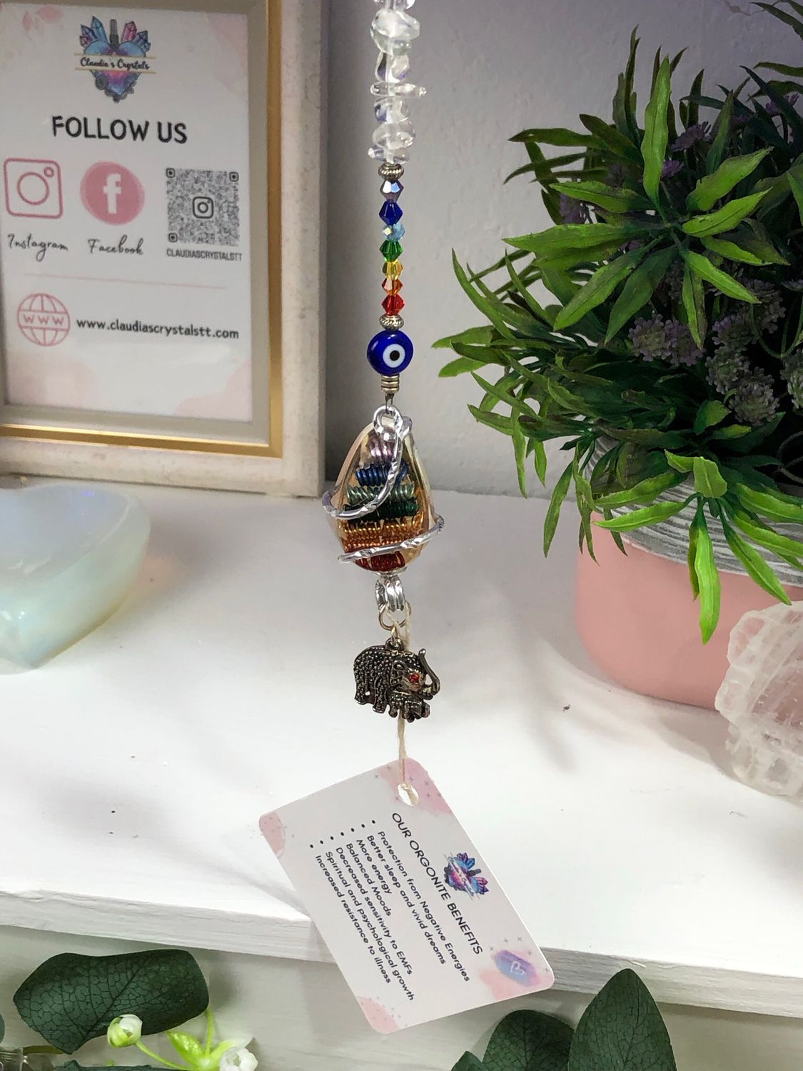 Chakra Orgonite Hanging Charm with Mother & Baby Elephant Chakra Orgonite Hanging Charm with Mother & Baby Elephant