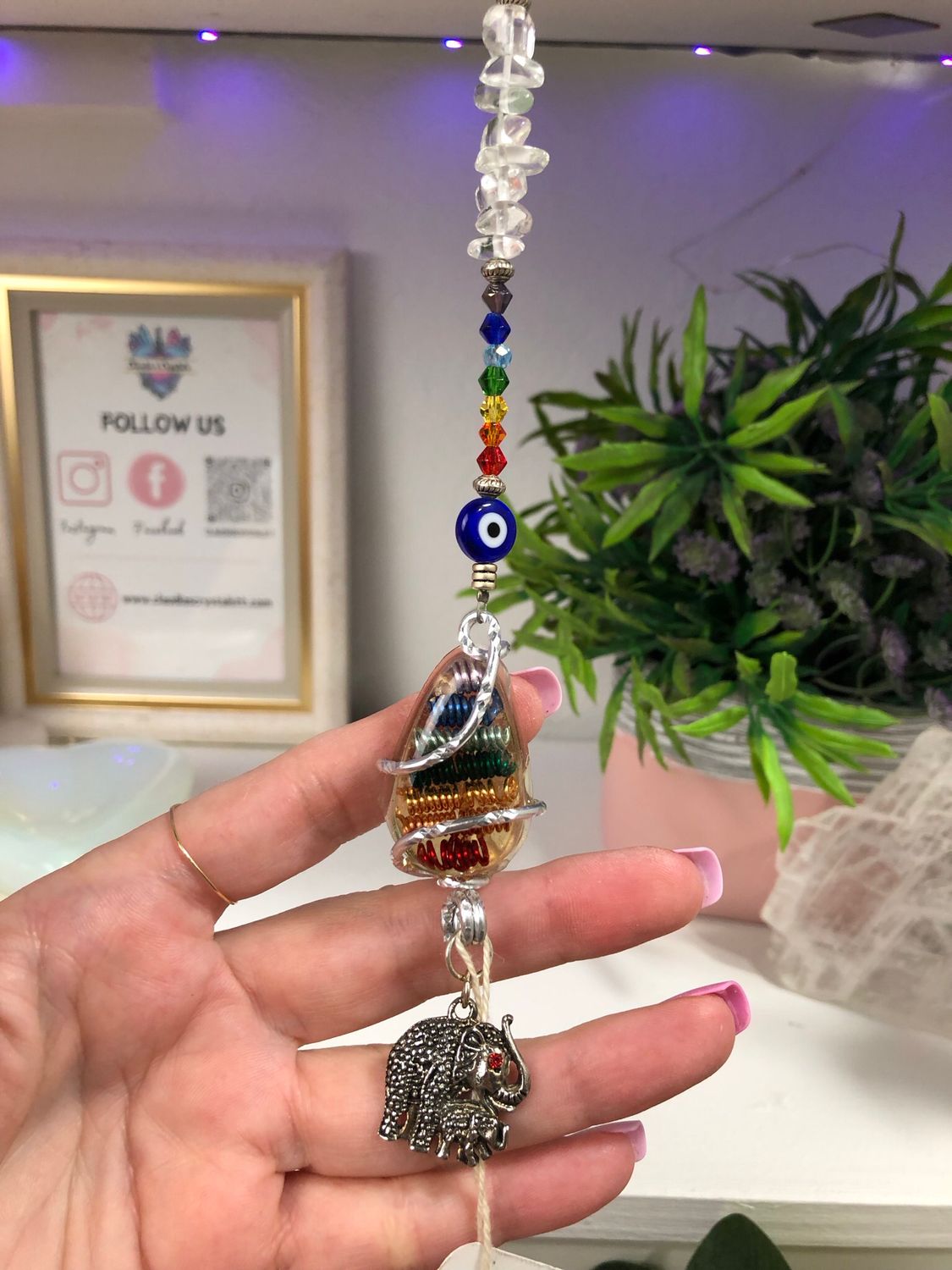 Chakra Orgonite Hanging Charm with Mother & Baby Elephant Chakra Orgonite Hanging Charm with Mother & Baby Elephant