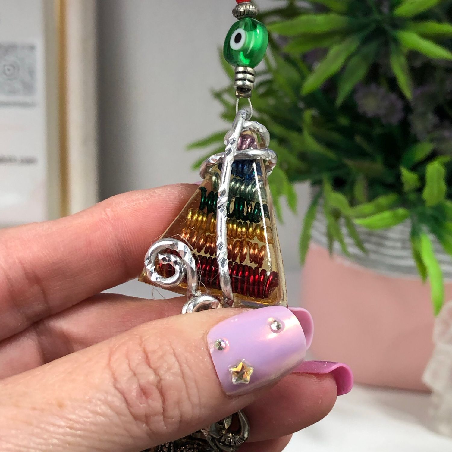Chakra Orgonite Hanging Charm with Mother & Baby Elephant Chakra Orgonite Hanging Charm with Mother & Baby Elephant