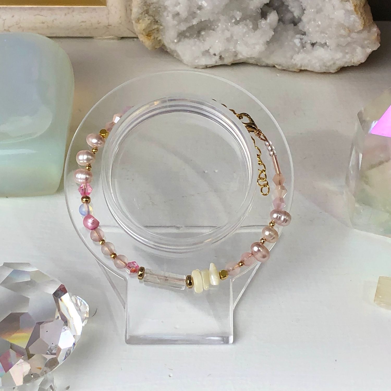 ROSE QUARTZ - Dainty Bangle - Gold Plated ROSE QUARTZ - Dainty Bangle - Gold Plated